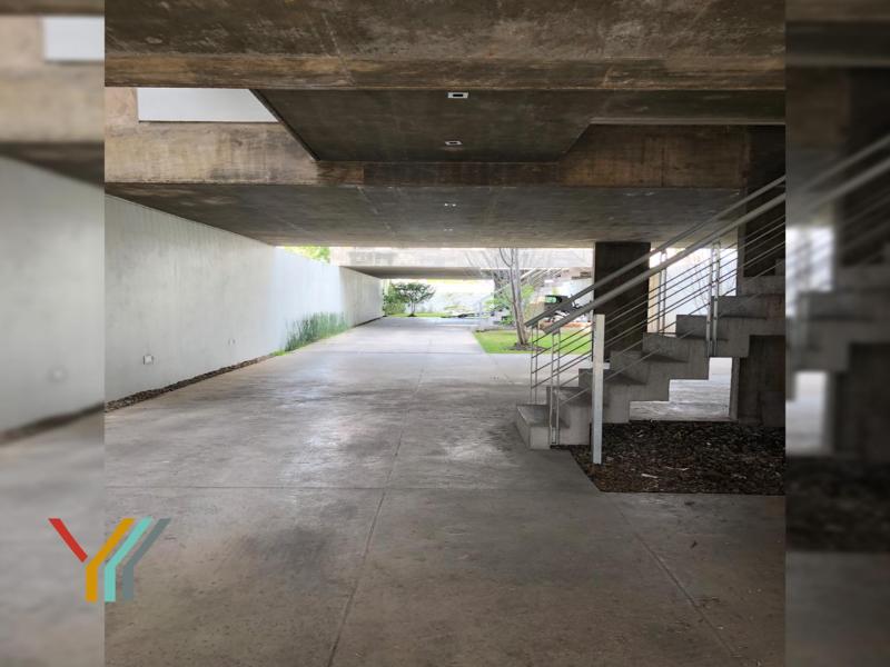 Cochera en Venta