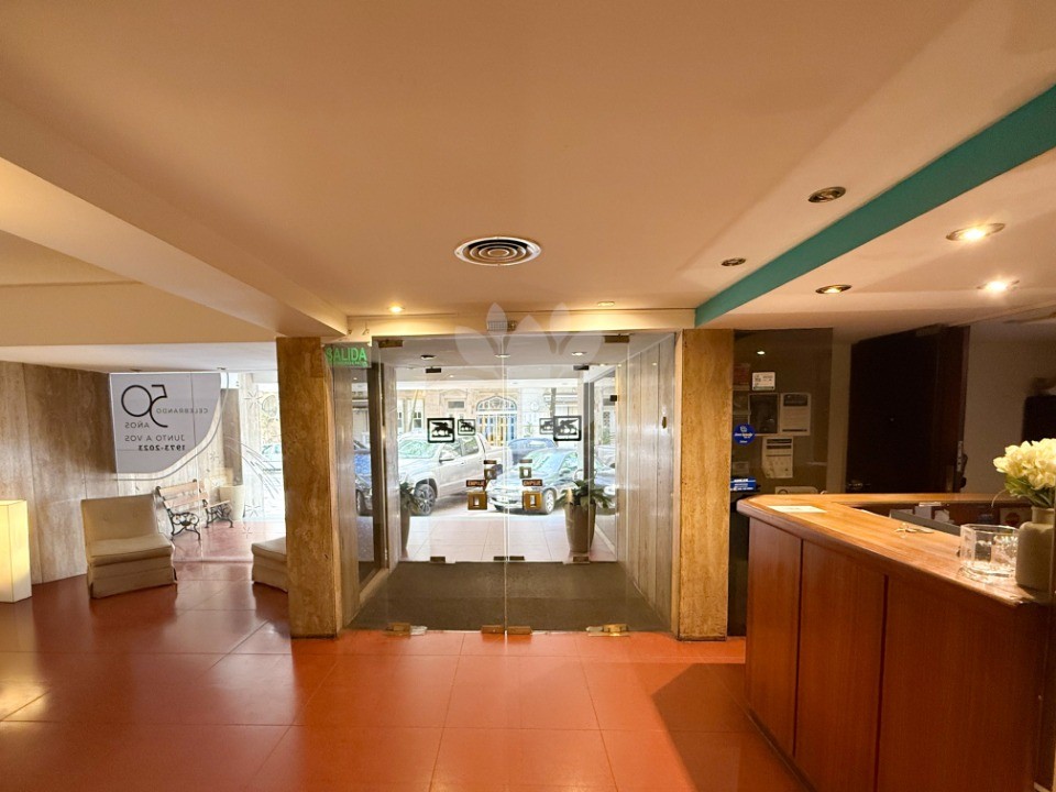 Edificio en Venta - 1