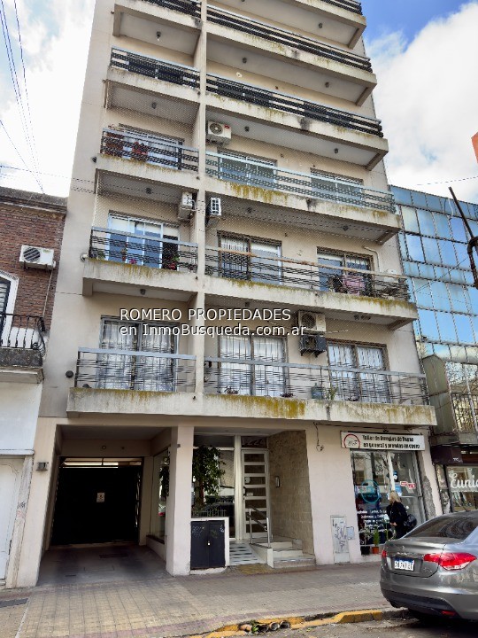 Cochera en Venta - 1